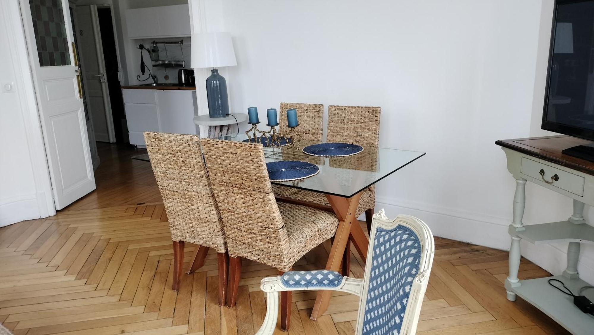 Appartement F3 Au Balcon De La Place Du Martroi أورلييو المظهر الخارجي الصورة